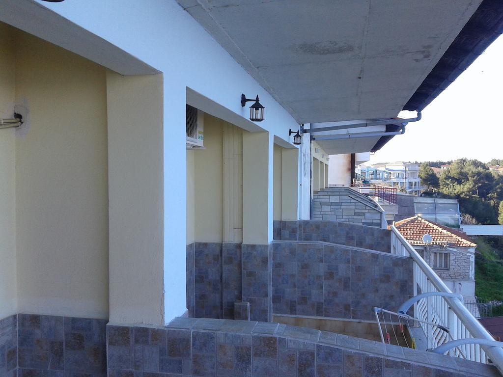 Drenos Rooms View Kallithea  Ruang foto
